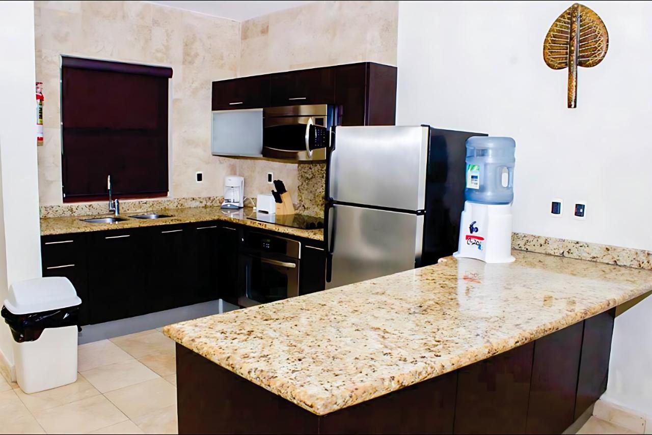 Faro 201 Beachfront Apartment With Ocean View, Close To 5Th Av 普拉亚卡门 外观 照片